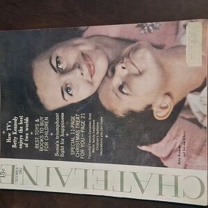 Dec 1962! Chatelaine Magazine Betty Kennedy, Quebec Christmas